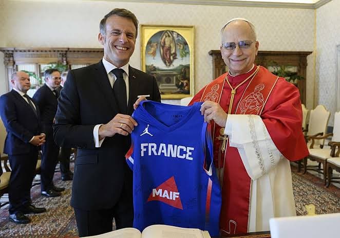 Por qué León XIV no quiso a Macron a su lado en Notre Dame