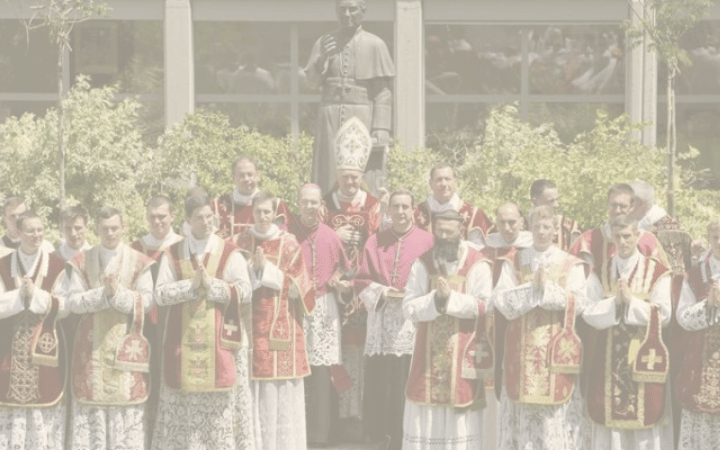 La "Tramposa Dicotomía": ¿Se encamina la Fraternidad San Pío X a un cisma irreversible?