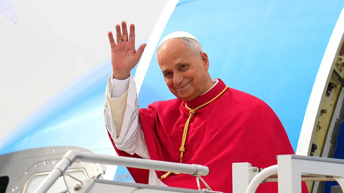 El "turning point" en España: Cómo el Papa León XIV pasó de ser una figura de respeto a un líder moral entrañable