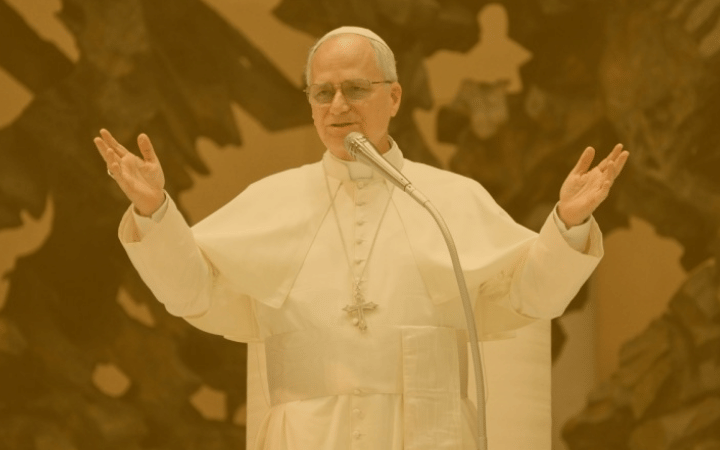 El Consistorio que Inicia un Pontificado: Las Tres Prioridades del Papa León XIV y el Desafío de la Comunicación Vaticana