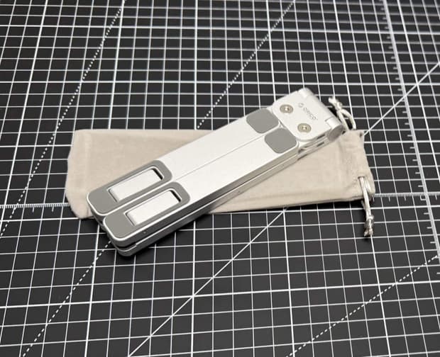 ORICO PN1 portable laptop stand review - small, sturdy, and travel-ready