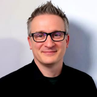 Dave MCKENZIE
