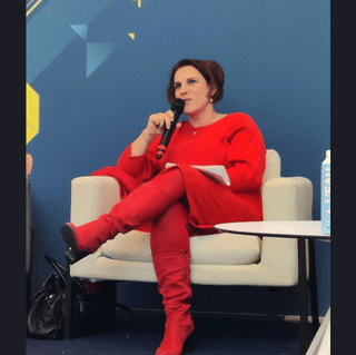 Stéphanie BUSCAYRET