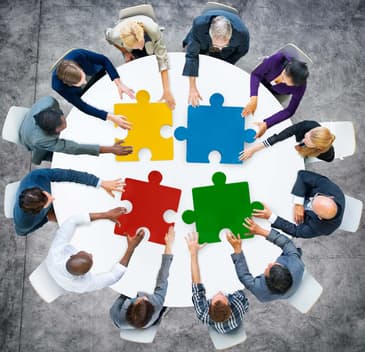How advisors collaborate