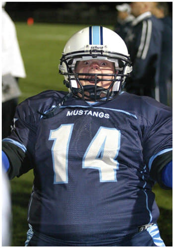 Noah Van Vooren at Little Chute high school football game