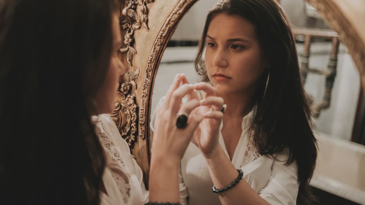 Ep. 57: Let's Talk About Being Comfortable With Being Tall | How To Become Comfortable Being Tall As A Girl