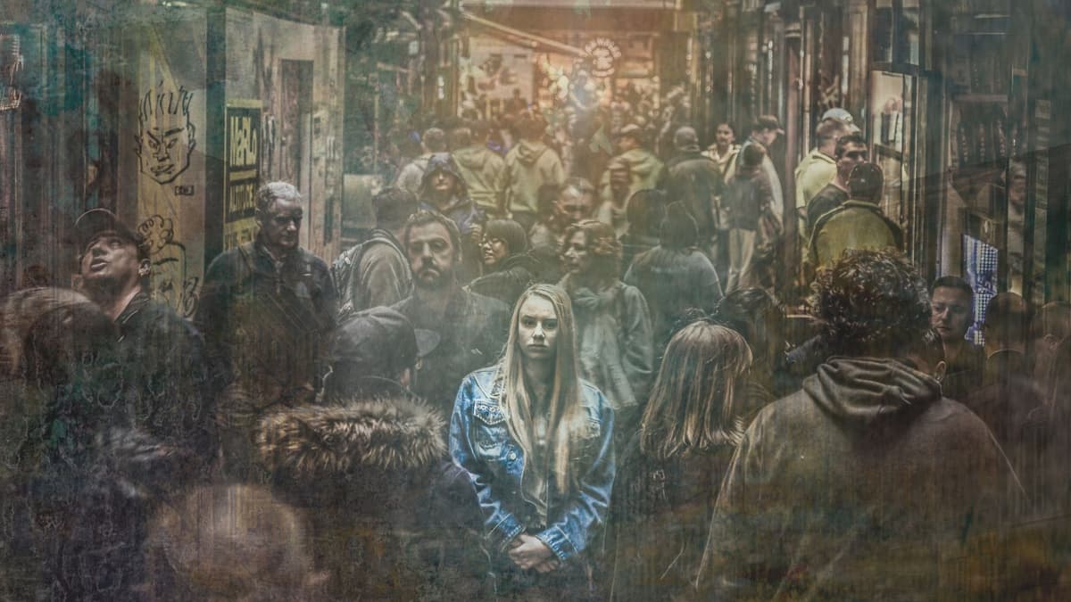 Ep. 46: Struggling with Social Anxiety As A Tall Person | And How To Overcome It