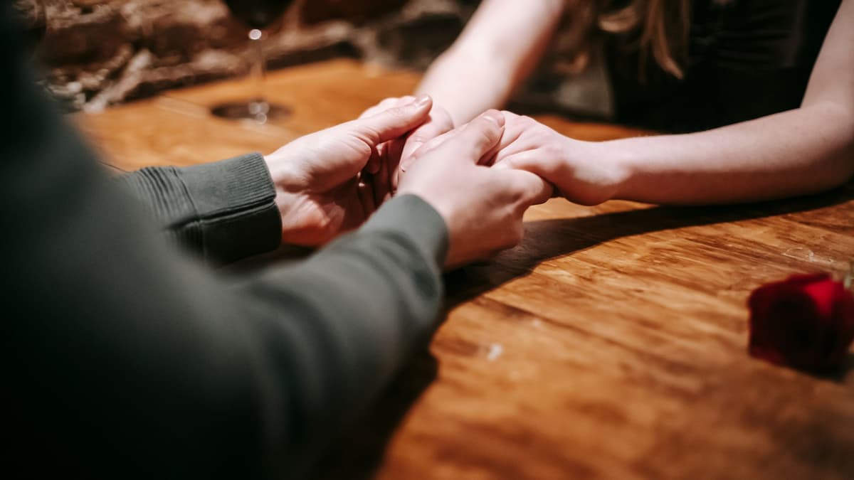 Ep. 131: Is Dating A Struggle for Tall Women?