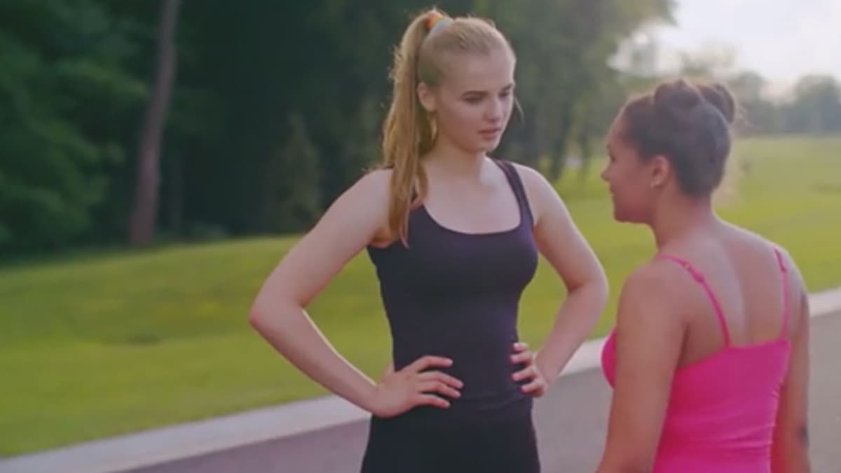 Ep. 47: Tall Girl Reacts To Tall Girl Problems (Part 7) | Short Best Friends, Car Seats, Wishing You Were Shorter