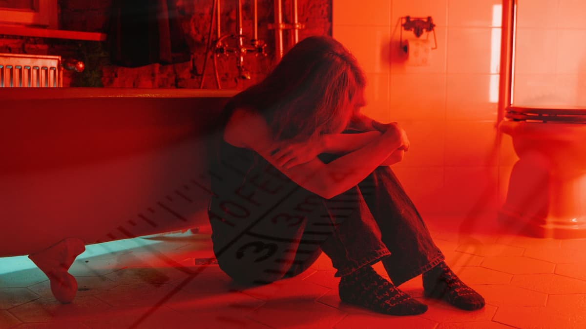 Ep. 74: Why You Need To To Hate Yourself (Sometimes) | The Influence of Social Media on Toxic Body Positivity