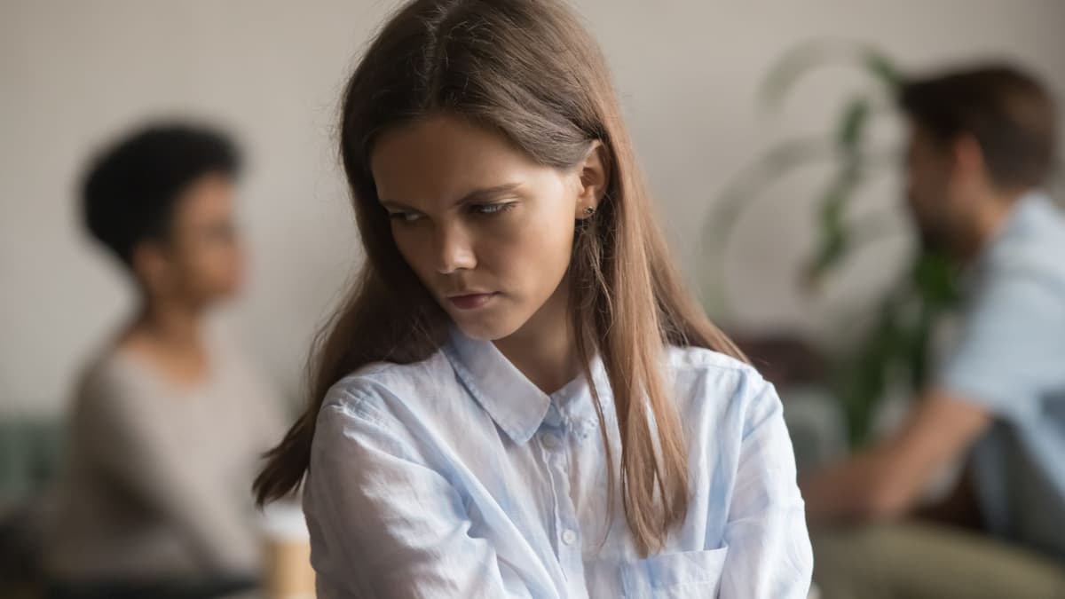 Ep. 146: Are Tall Girls Jealous of Short Girls? 