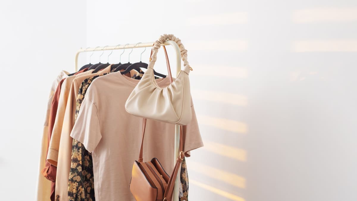 Ep. 158: How To Build The Perfect Capsule Wardrobe As A Tall Girl ft. Whitney Jennings Founder of Whitney Allysyn