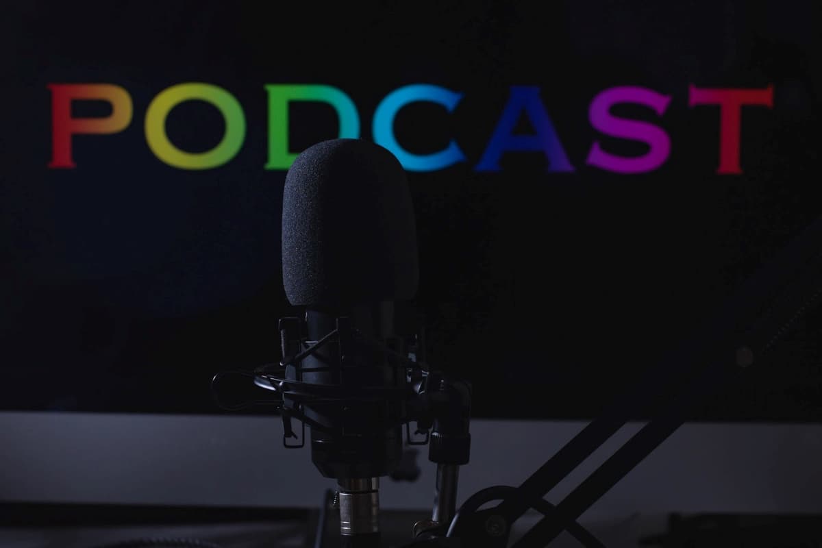 From unremarkable to extraordinary: How podcasting can help your clients get to know, like, and trust your brand 