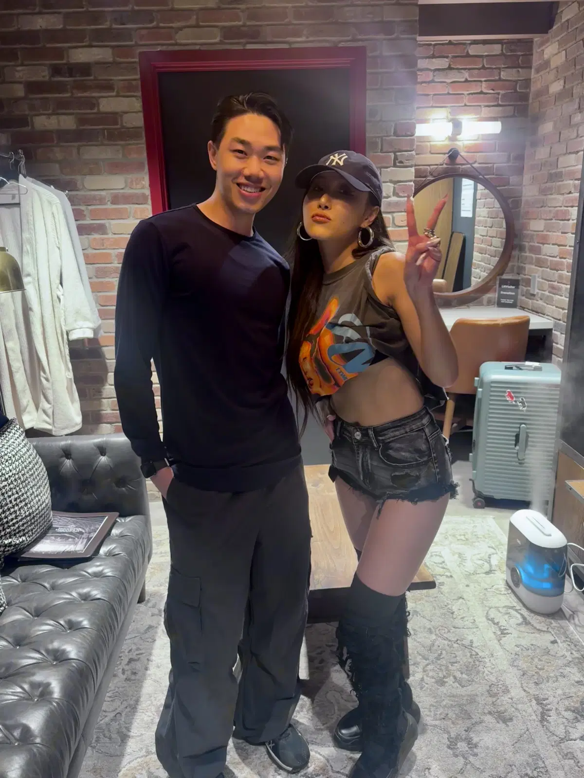 Concert Review: HWASA - TWITS Live Tour - Brooklyn Paramount, NYC