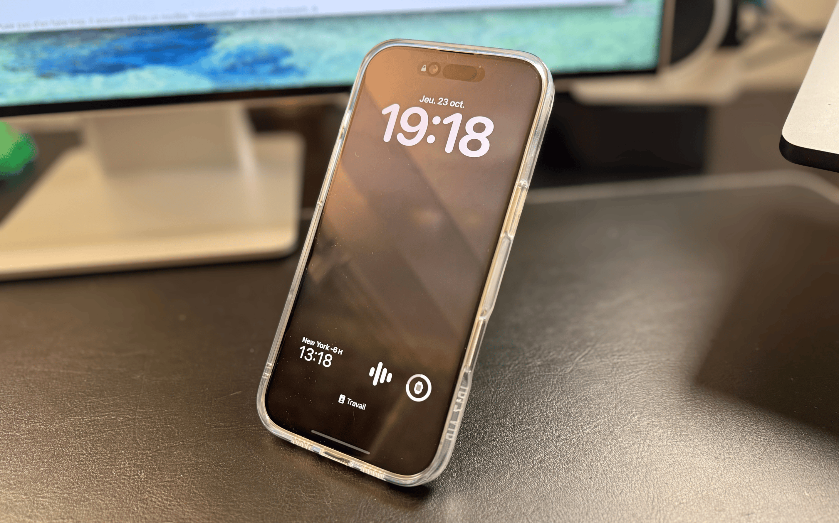 iPhone Air avec coque