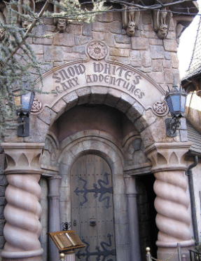 EarzUp! | The History of Snow White's Scary Adventures