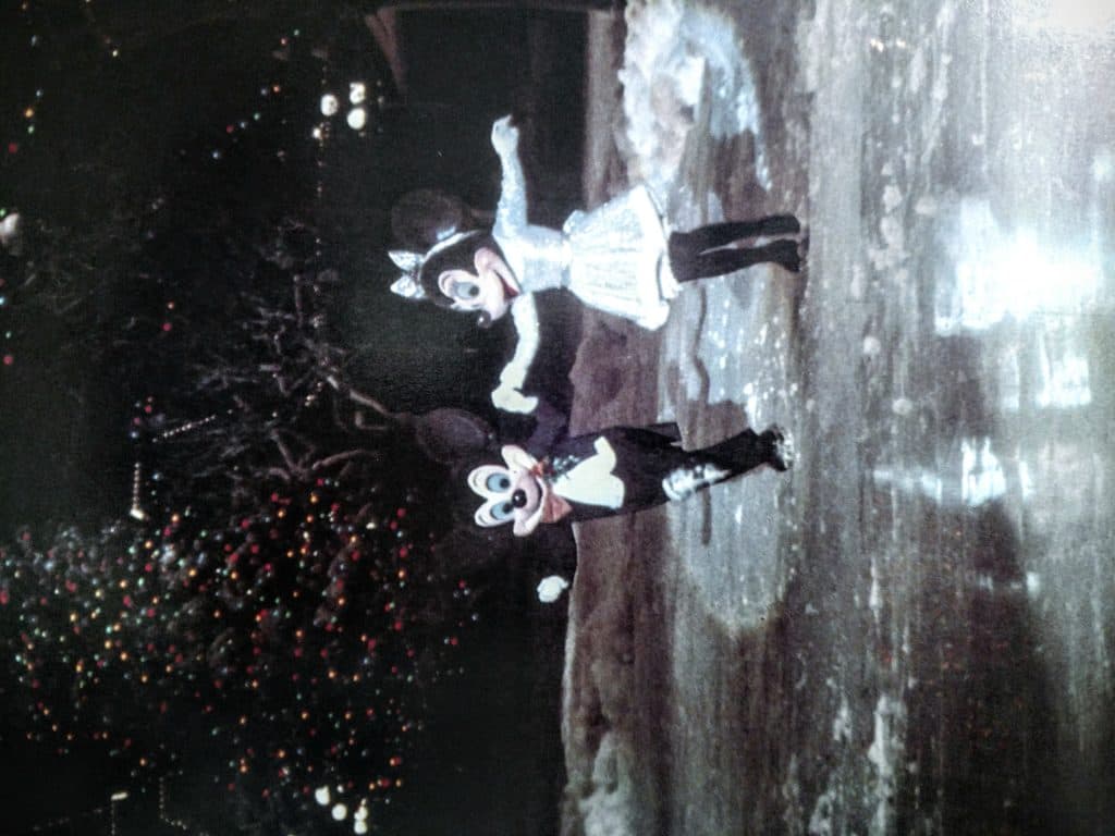 EarzUp! | Interview with Jake Fite of the White Rabbits Social Club