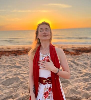 Alisa on Trauma Therapy, EMDR, and Healing Without Re-Traumatization