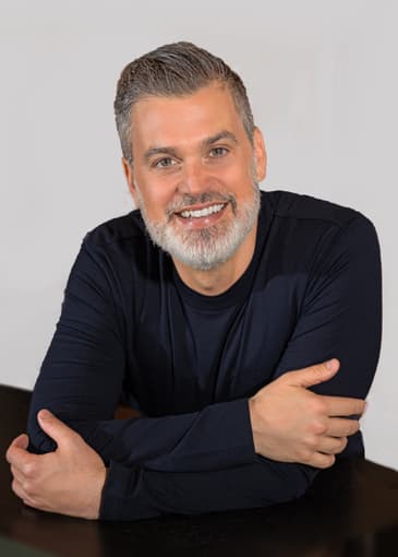 From Bartender to Zen Psychologist: Dr. Pete on Mindfulness, Healing & Mental Health