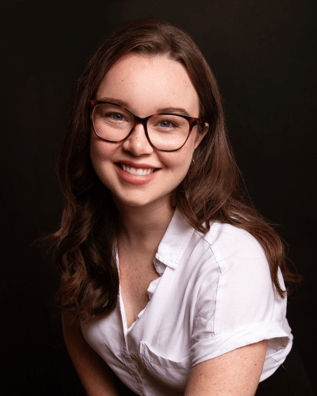 Madison Beale Host of the Artalogue Podcast