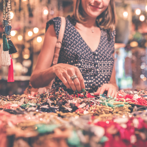 How to Overcome Challenges and Standout as a Jewelry Reseller
