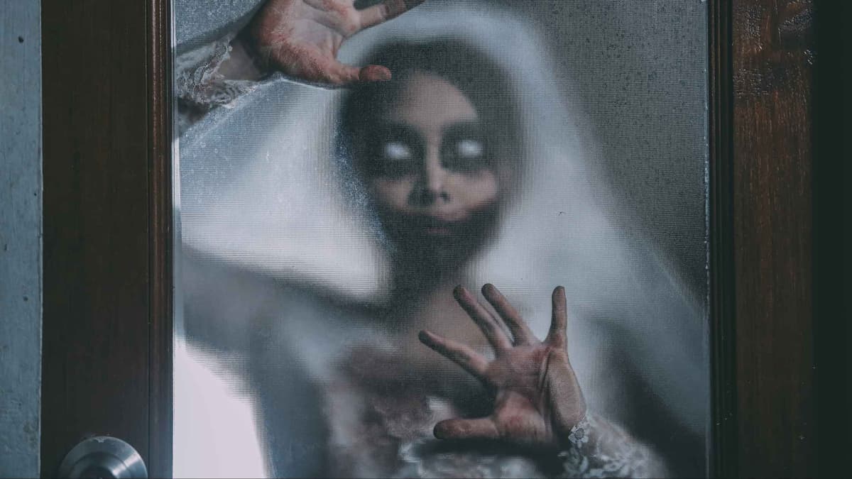 The International Ghost Story of the Woman in White