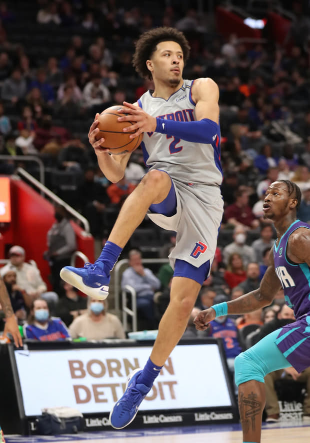 Turning the Corner: Spurs Backcourt, Warriors Uncertainty, and Pistons Patience in Focus