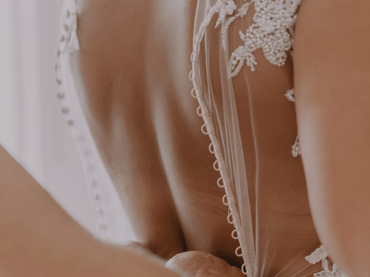 What Does a Maid of Honor Do? A Complete Guide