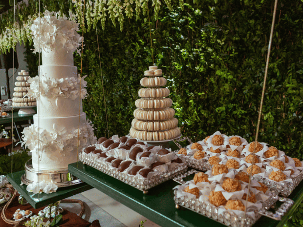 The Ultimate Guide to Wedding Desserts by State in the U.S.