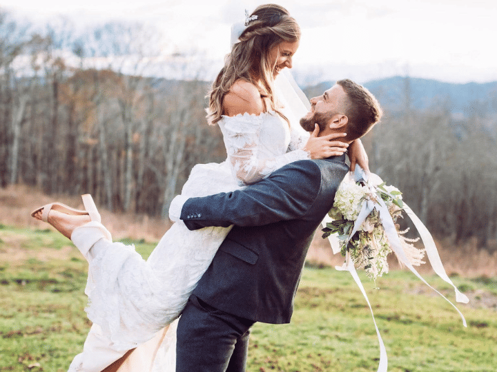 How One Bride Planned a $3K Wedding in Just 5 Months: DIY, Bartering, & Big Savings