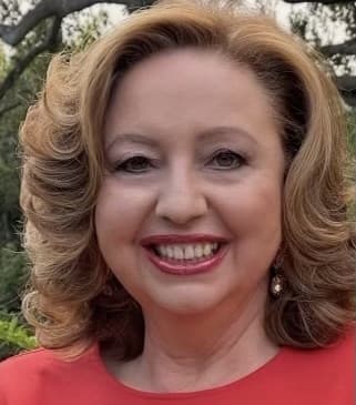 Arianna Huffington & Agapi Stassinopoulos