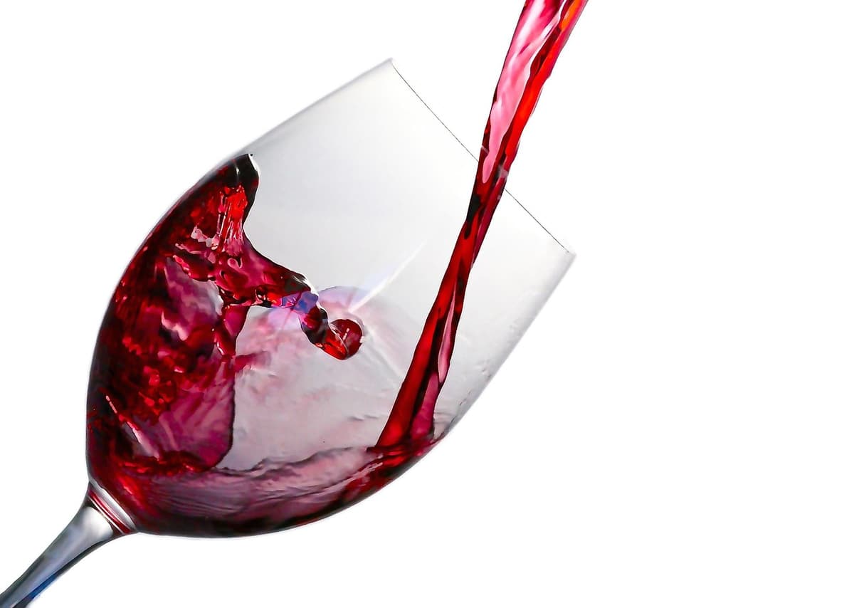 Surviving the Holidays After Divorce (Or: How Not to Spill Red Wine on White Carpet)