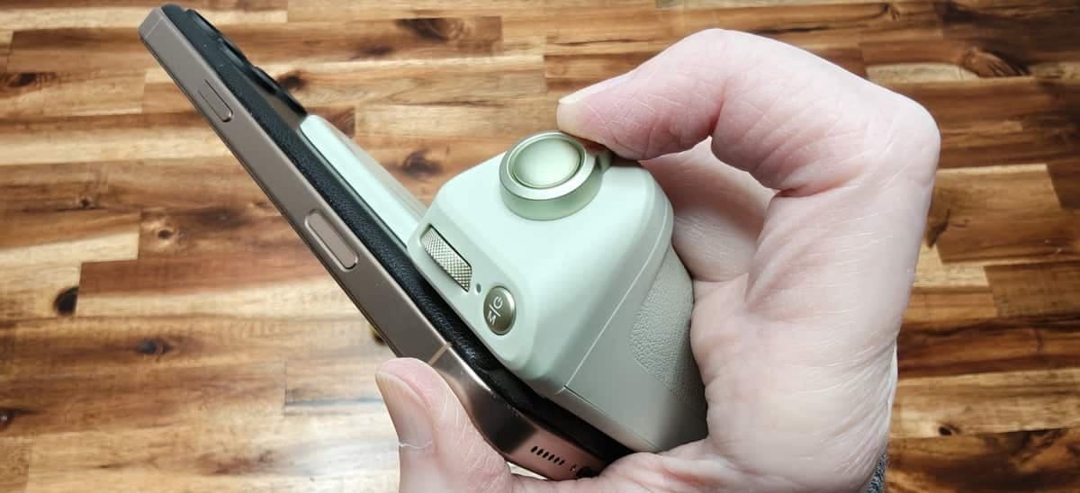 pgytech magcam 2 phone grip controls