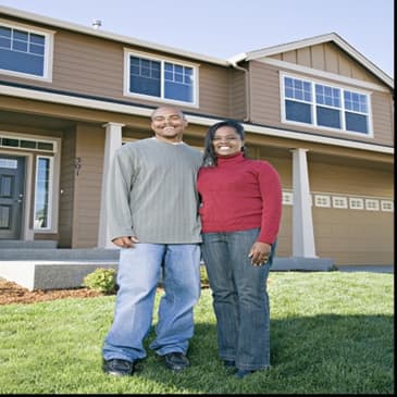 Ep.35 - Should newlyweds buy a house together, or just move into whoever owns one?