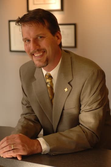DentalHacks episode 25: Dr. Mike Melkers on patient communication and continuing education speed dating