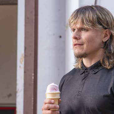 (Episode 157) "The Righteous Gemstones" Actor: Tony Cavalero.