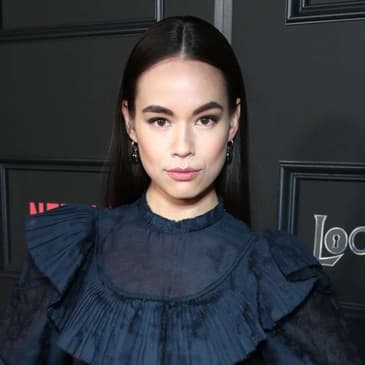 (Episode 280) "Locke & Key" Actor: Genevieve Kang.