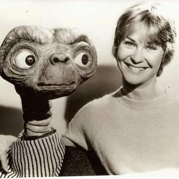 (Episode 139) "E.T." Actor: Dee Wallace.
