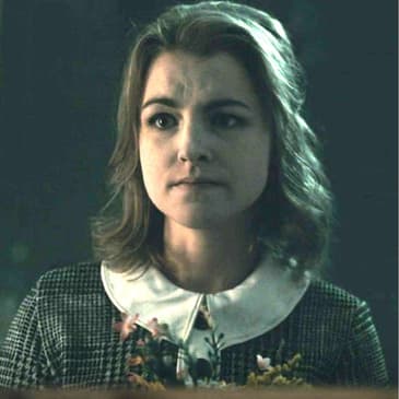 (Episode 383) "FROM" Actor: Molly Dunsworth.