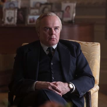 (Episode 166) "The Crown" Actor: Jason Watkins.
