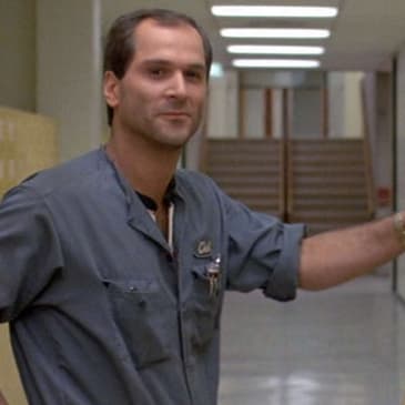 (Episode 153) "The Breakfast Club" Actor: John Kapelos.