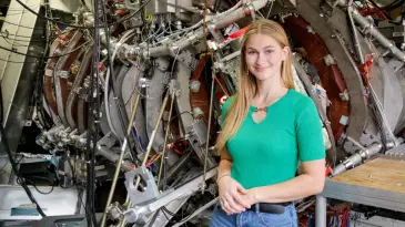 The new face of the nuclear nerd - Miss America (2023) Grace Stanke