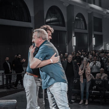 3 Signs that Prove We're On the Right Side —LIVE from Godspeak Calvary Chapel