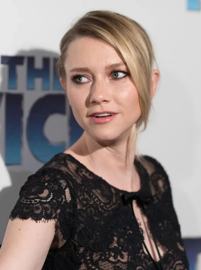 Valorie Curry